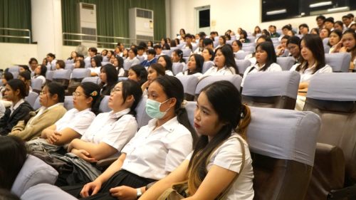 โครงการแนะแนวความรู้สู่การทำงาน บริษัท ซีพีแรม จำกัด