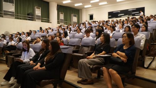 โครงการแนะแนวความรู้สู่การทำงาน บริษัท ซีพีแรม จำกัด